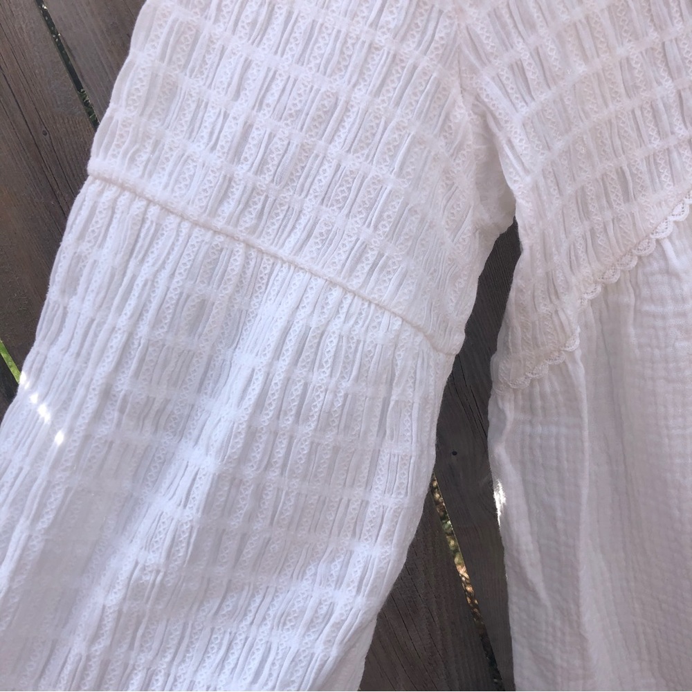 Solitaire white cotton baby doll style top smocked embroidered size L EUC - Picture 4 of 9